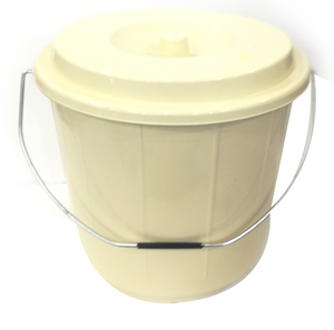 PLASTIC TUB WITH LID